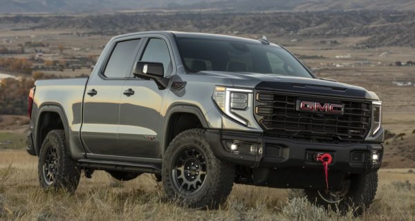 От другата страна на Океана обаче Sierra е отдавна утвърден тежкотоварен пикап от марката GMC на General Motors, който остава в продажба и до днес. Това чудовище наистина е възхитително, но тук гласът отива за иконата на Ford от осемдесетте.